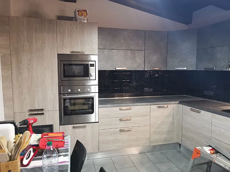 Pellicole per rivestire mobili: realizzazione 4