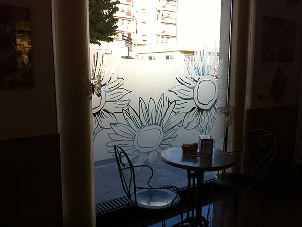 Pellicole decorative per vetri: realizzazione 8